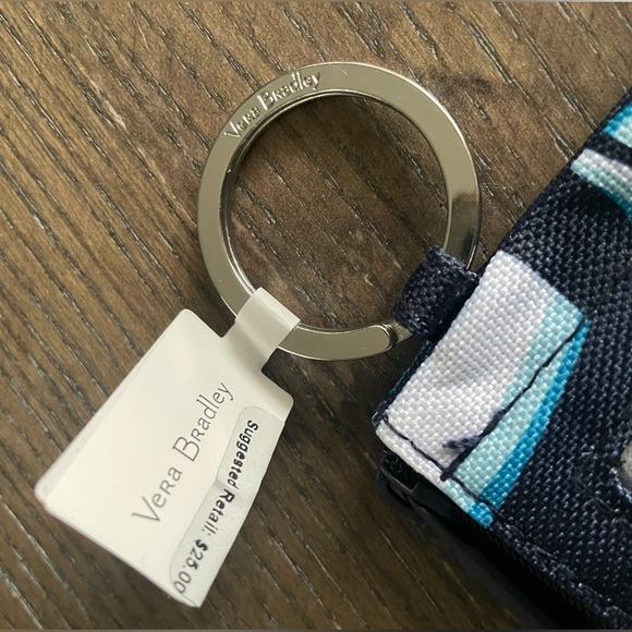 🐚 💦 NWT Vera Bradley Lighten Up Zip ID Case in Shore Enough 🐚💦 - Picture 4 of 6